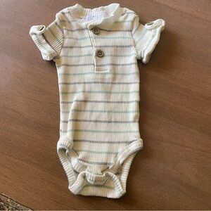 RZ by Rachel Zoe Striped Cream/gray/green Kids Onesie w/cuffed sleeve  6-9 mo